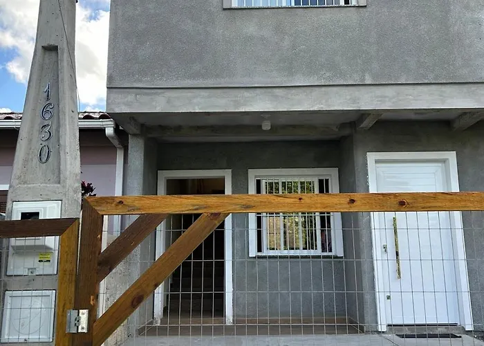 Sobrado Aconchegante com suíte e banheira