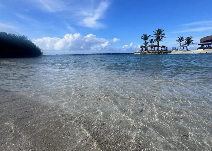 Playa Escondida Vibes