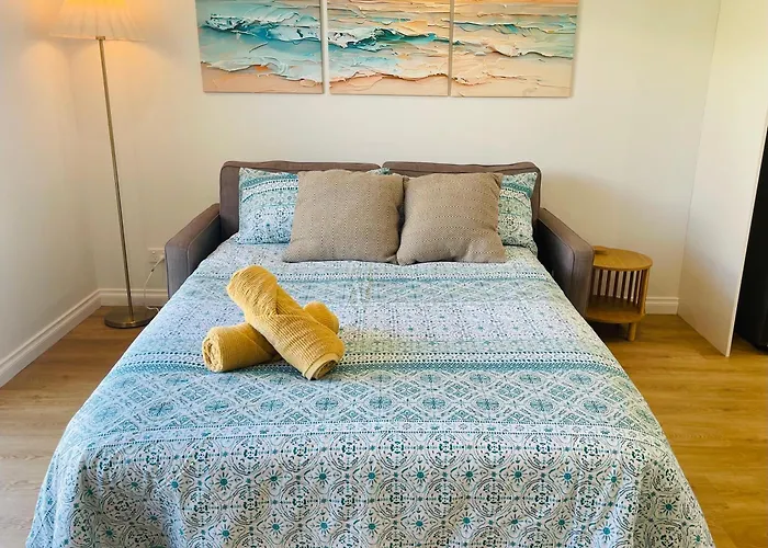 Sunrise Beach Hideaway