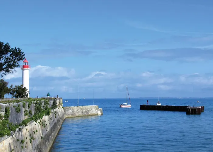 Mer A 200 M, Piscine Commune, Sejour Pour 2