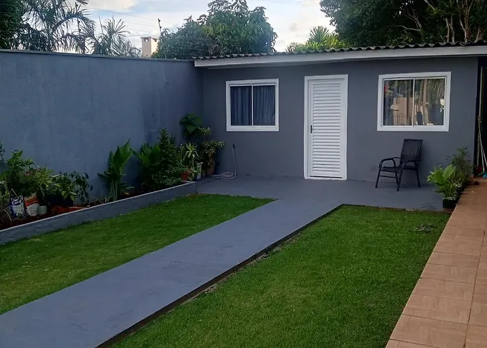 Microcasa na região do lago