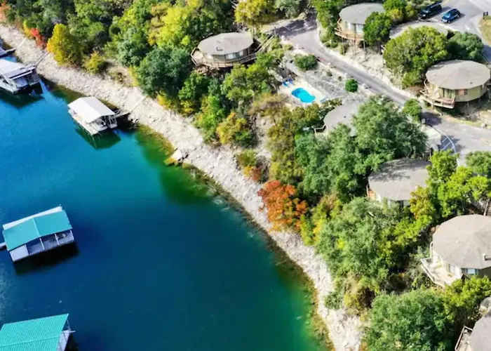 Tree House On Lake Travis #15