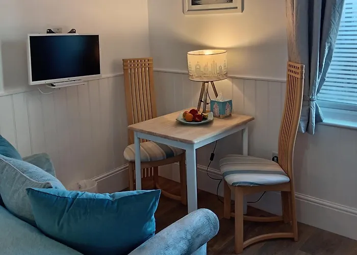 Harbour House Holiday Apartments