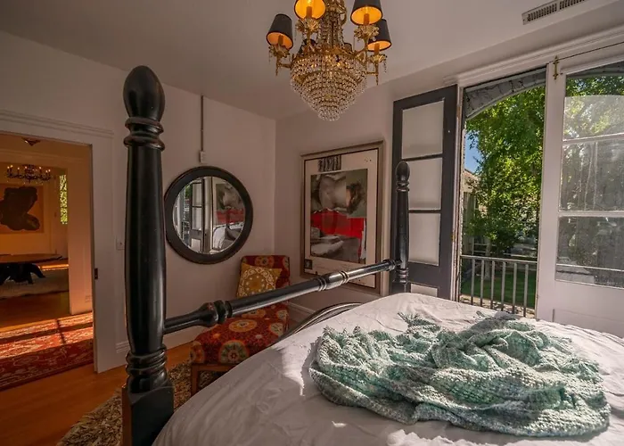 Historic Loft Two 01