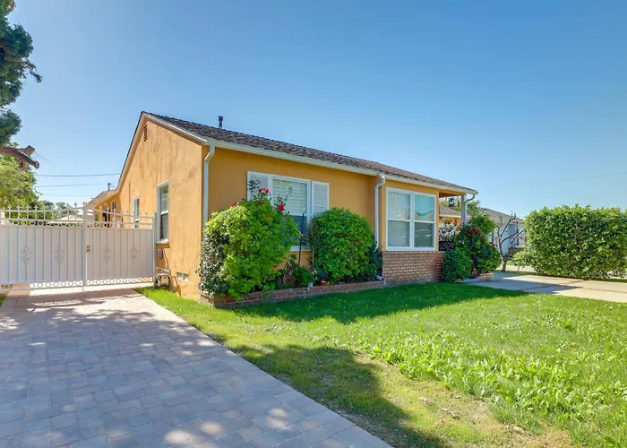 South Bay Sweet Spot! Extended-Stay Studio