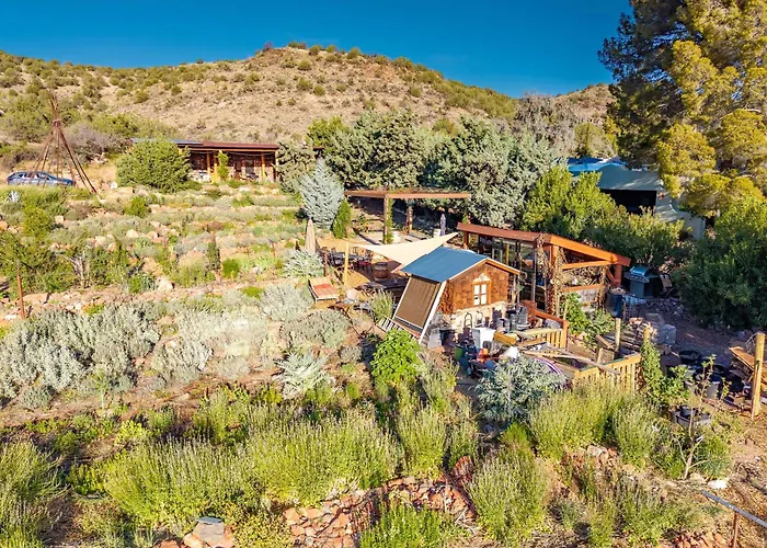 Serene Studio Near Wineries, Oak Creek & Sedona