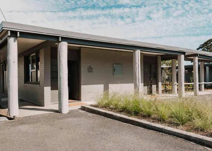 The Black Dolphin Motel