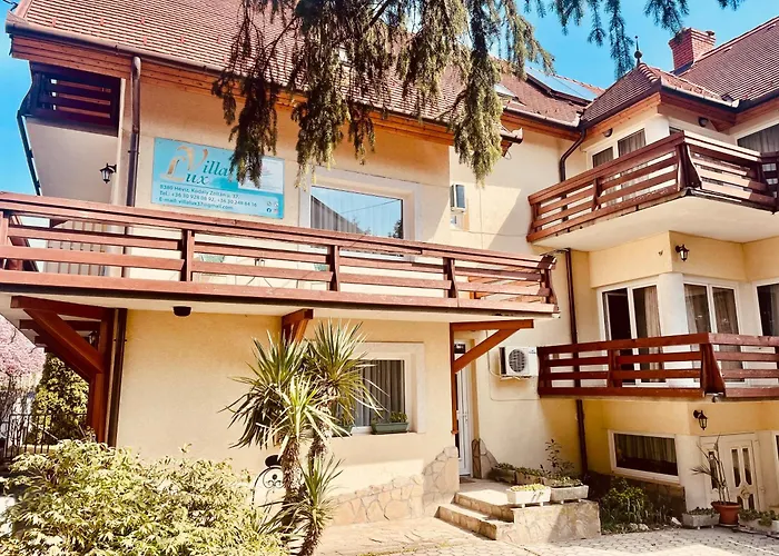 Villa Lux