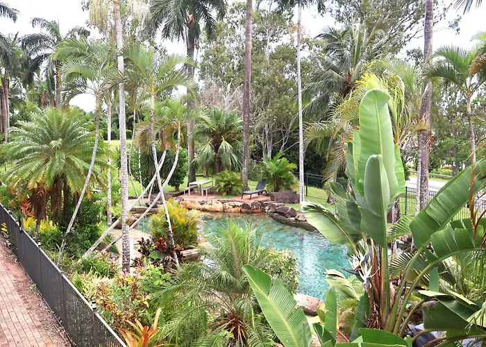Colonial Palms Motor Inn