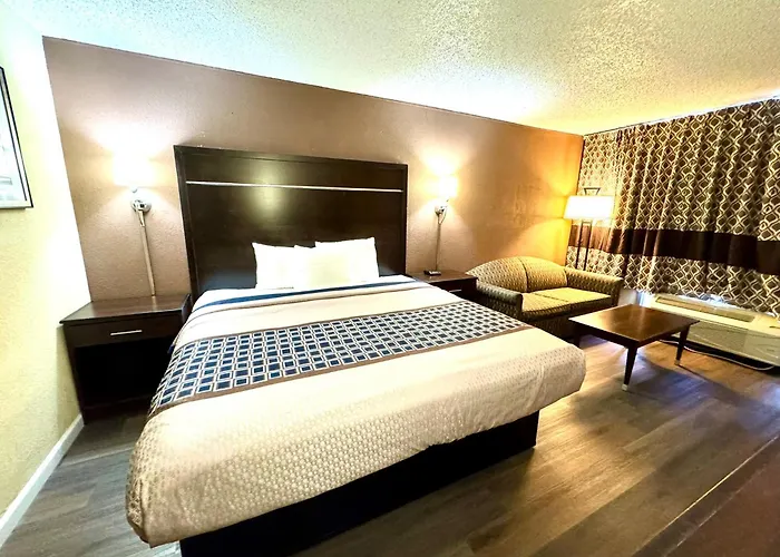 Americas Best Value Inn Tulsa I-44