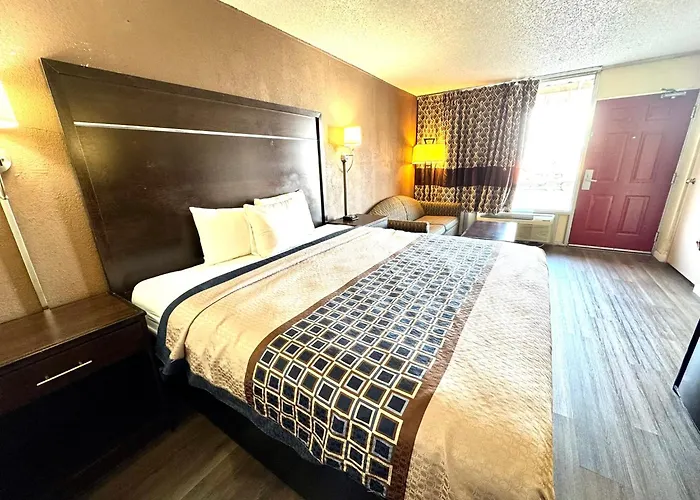 Americas Best Value Inn Tulsa I-44