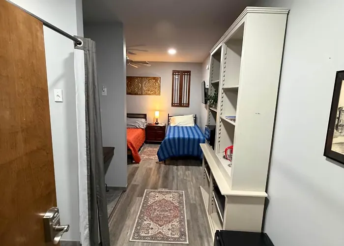 Germantown Inn & Lounge Rm 5