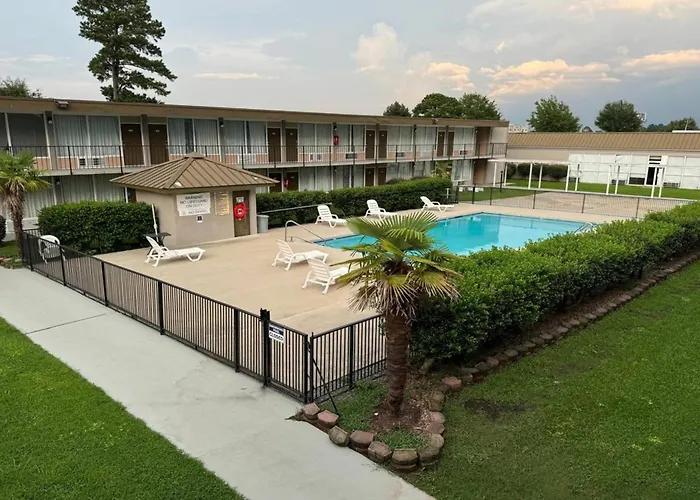 Days Inn By Wyndham Goldsboro