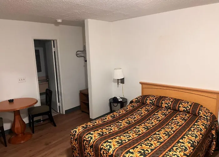 Western Inn Lakewood