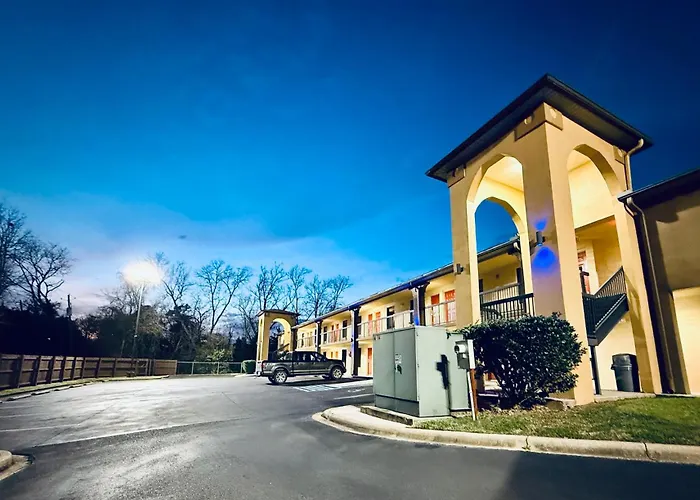 Luxury Inn & Suites