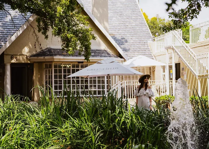 Greenfields Guesthouse & Restaurant