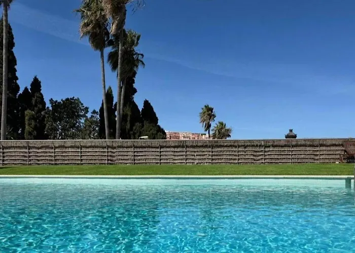 Pool- Aircon- Quiet&Peaceful- Familyfriendly