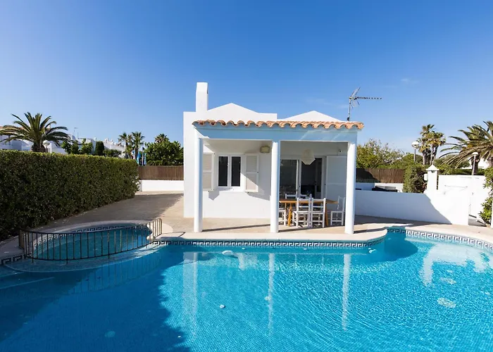Chalet A 150M De La Playa Y Piscina Privada