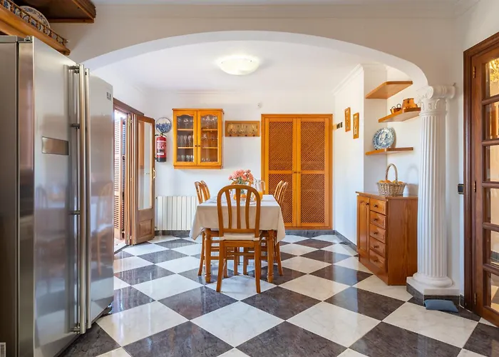 Villa Manrique