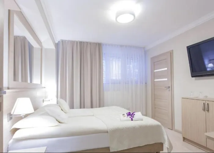 Villa Anna - Noclegi Rooms - Free Parking, Taras, 1500M Do Starowki