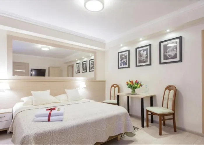 Villa Anna - Noclegi Rooms - Free Parking, Taras, 1500M Do Starowki