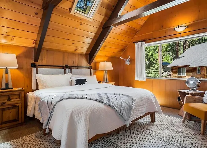 Honey Bear Cabin
