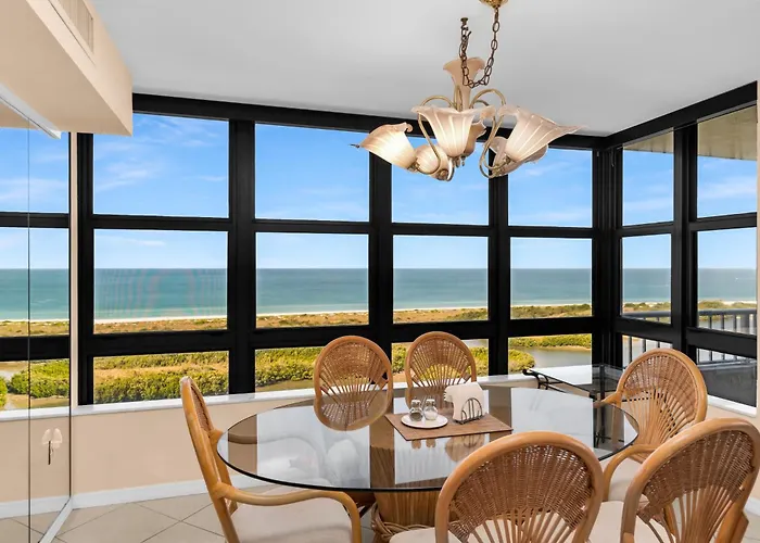 Stunning Beachfront Penthouse On 19Th Floor I Desirable Front Unit