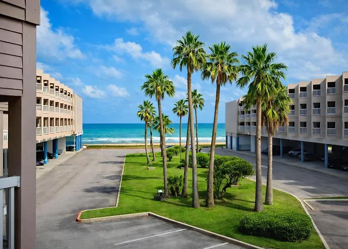 The Sandbar Stay - North Beach Waterfront Condo