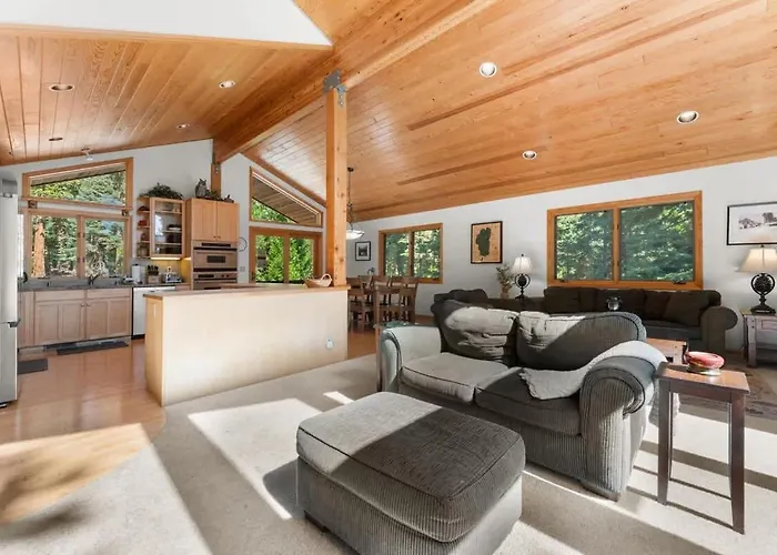 The Wildwood Lodge