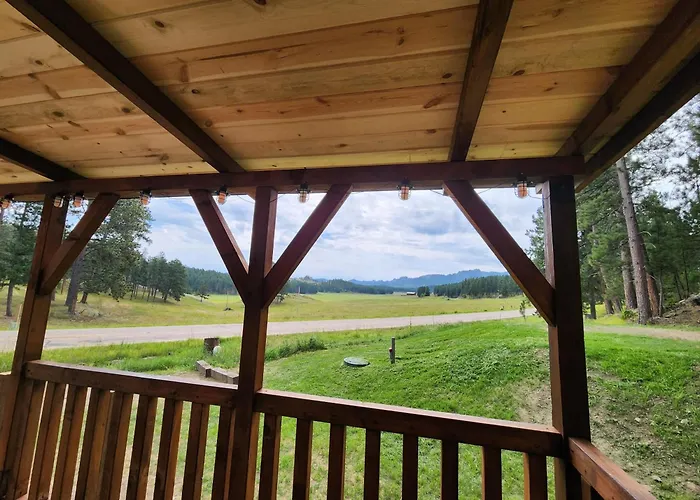 Freedom Ridge Cabins