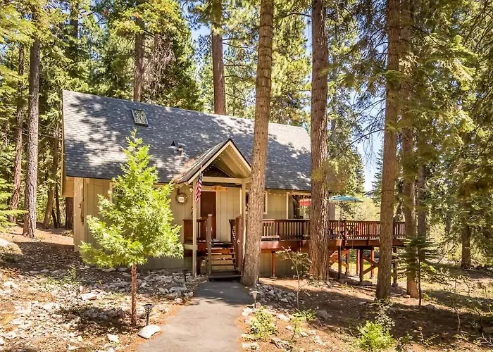 Honey Bear Cabin
