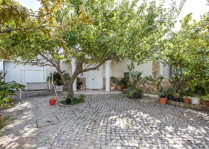 Casa Das Romanzeiras
