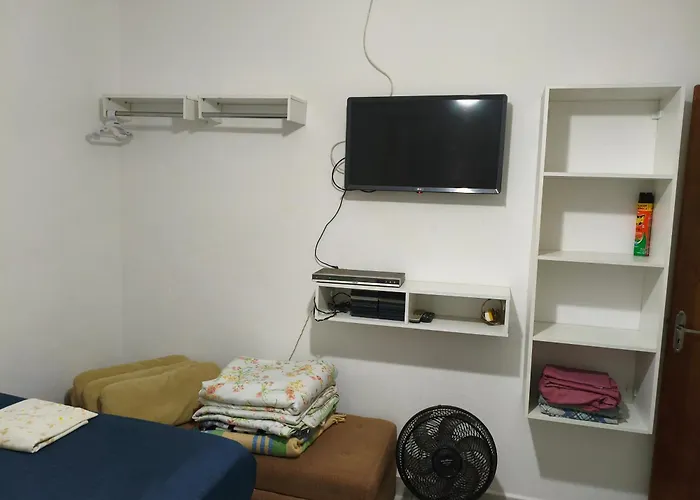 Cantinho da Lu em apt inteiro 1km da praia