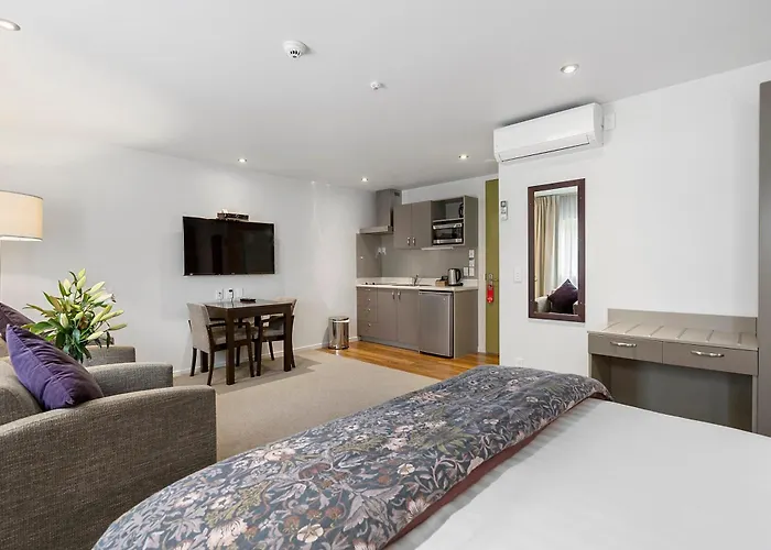 Boulcott Lodge