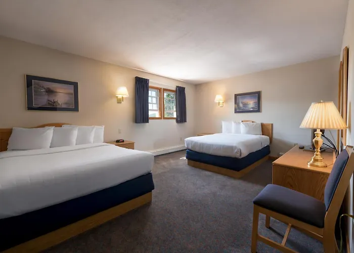 Adirondack Retreat Inn & Suites