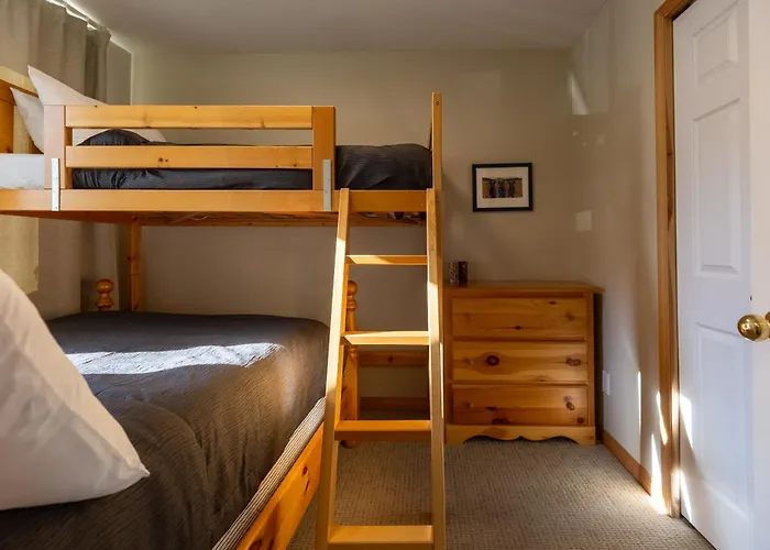 Stone Creek Chalets With Hot Tubs By Fernie Central Reservations