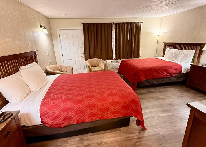 Sage N Sand Motel