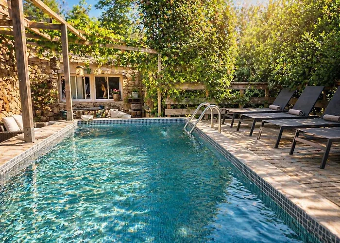 Salvacintoggio -Votre Villa Avec Piscine Privee-