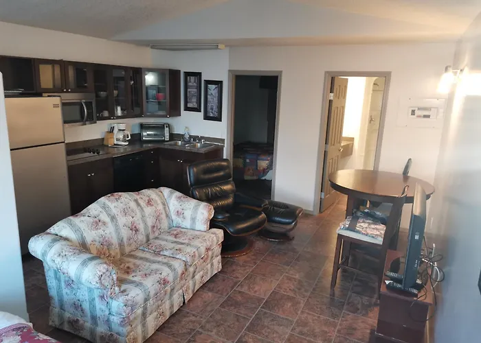 Chaparral Inn