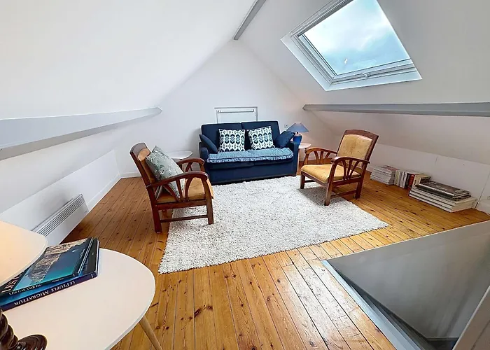 Villa Au Calme Avec Jardin, Proche Plage Et Commerces, Wifi Et Equipements Complets