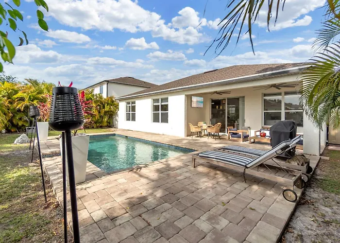 Paradise Heated Pool Home Near Img And Siesta Key Beach