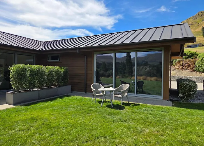 Tucker Beach Private Exclusive Retreat