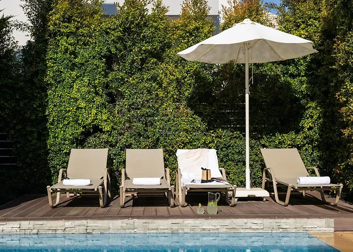 Ixia Pool Villa With Sea View Roof Top