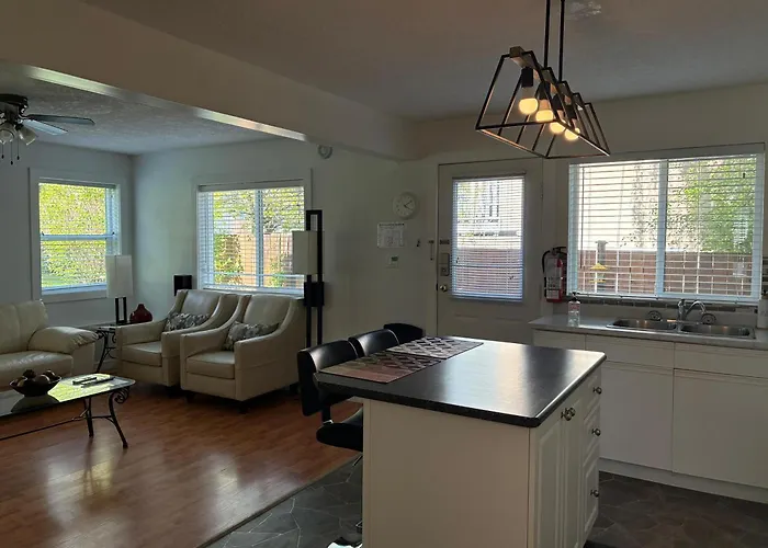 Memory Lane Guest Suite