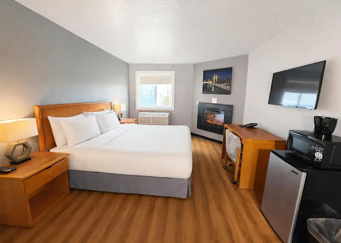 Sunnyside Inn And Suites