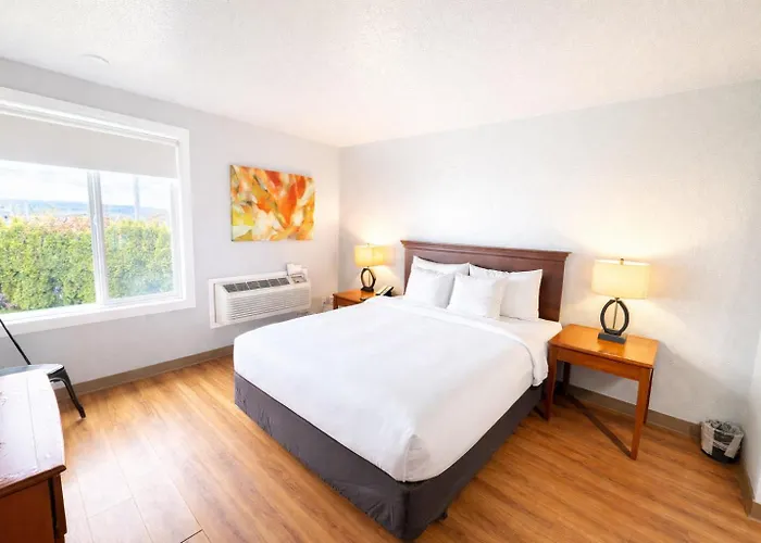 Sunnyside Inn And Suites