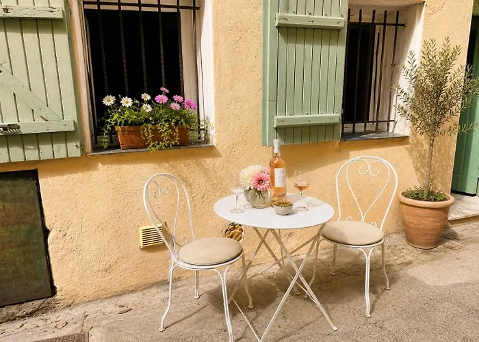Artistic Antibes Apartment