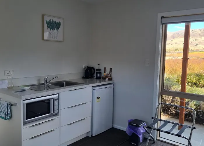 Lodges On Pearson - Unit 2