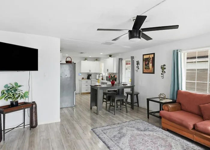 Ultra Cozy Casita By Dtwn Phx