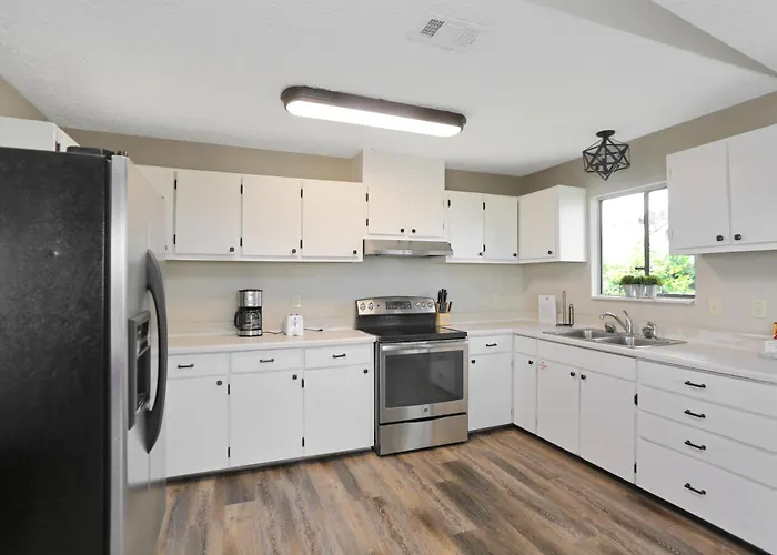 Hideaway Bay By Pristine Properties Vacation Rentals